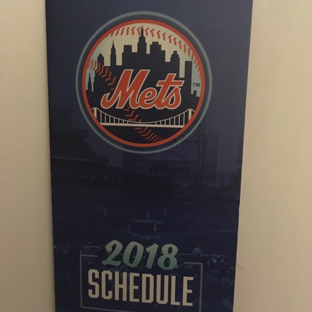 New York Mets baseball pocket size schedule 2018